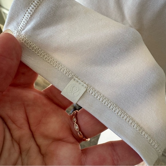 Lululemon 🍋 Long for Length Slit Tank Top - Bone - Picture 3 of 8